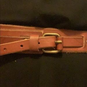 Cognac leather belt